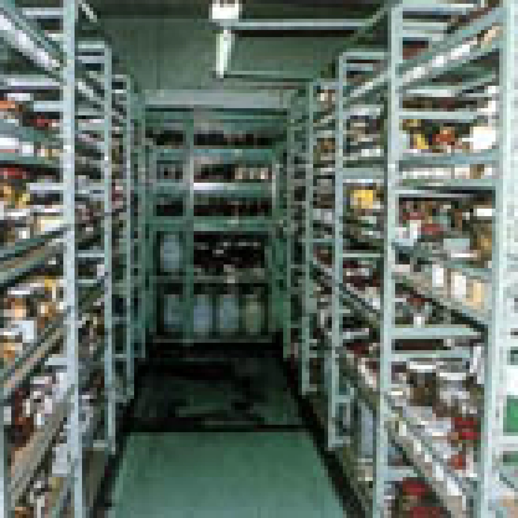 魚類標本庫：移動棚