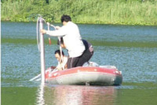 湖上調査