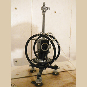 Variometer：Torsion magnetometer [Kakioka Magnetic Observatory]