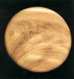 写真：紫外線で見た金星の雲