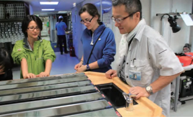 船上での研究生活