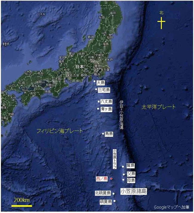 小笠原弧の火山分布図