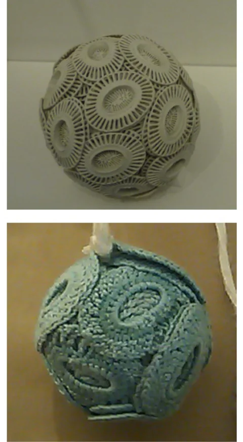 微化石の模型とあみぐるみ