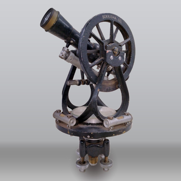 トランシット（所蔵：国立科学博物館）